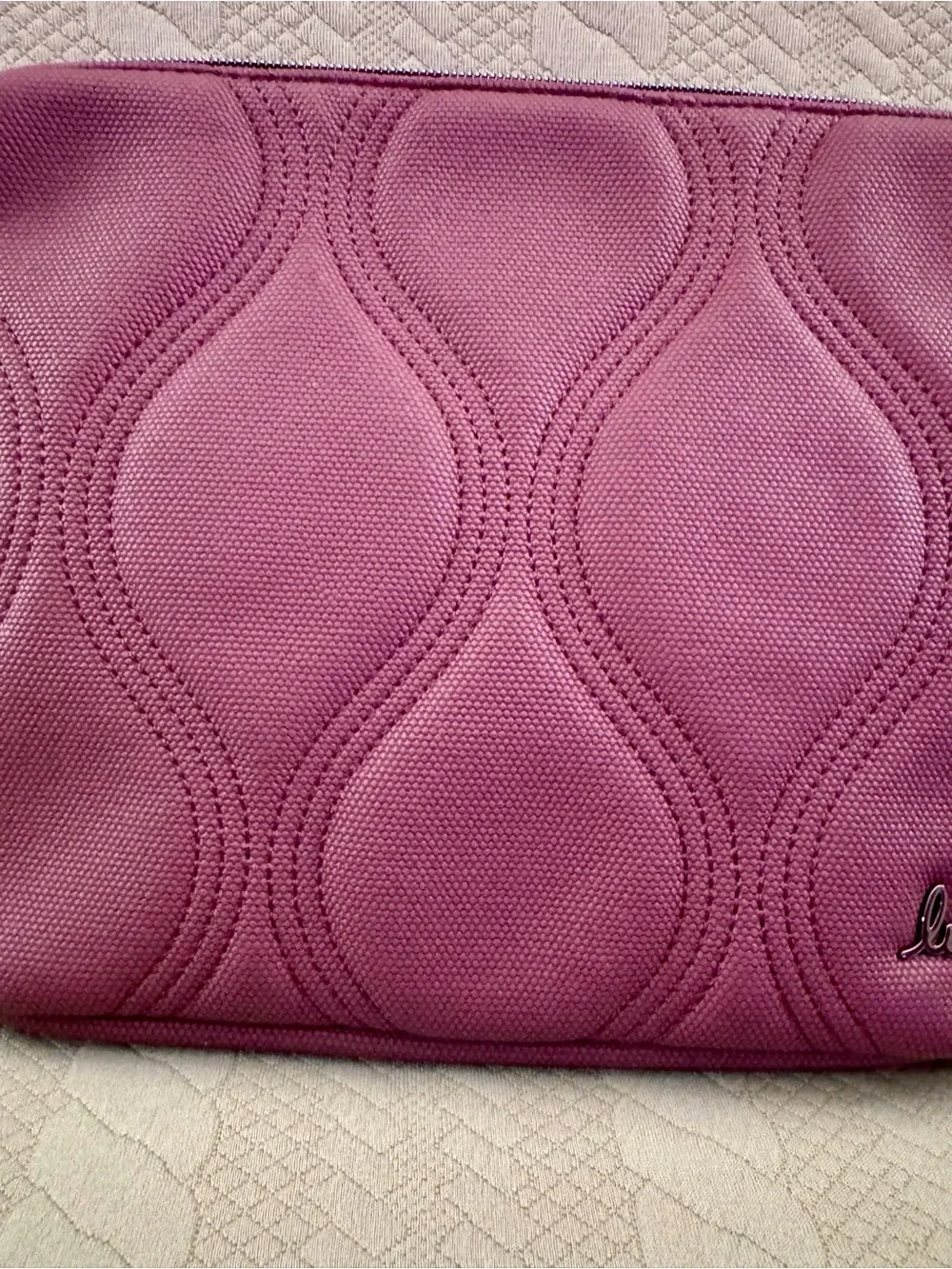 Lug Matte Lux Pouch Wine NWT